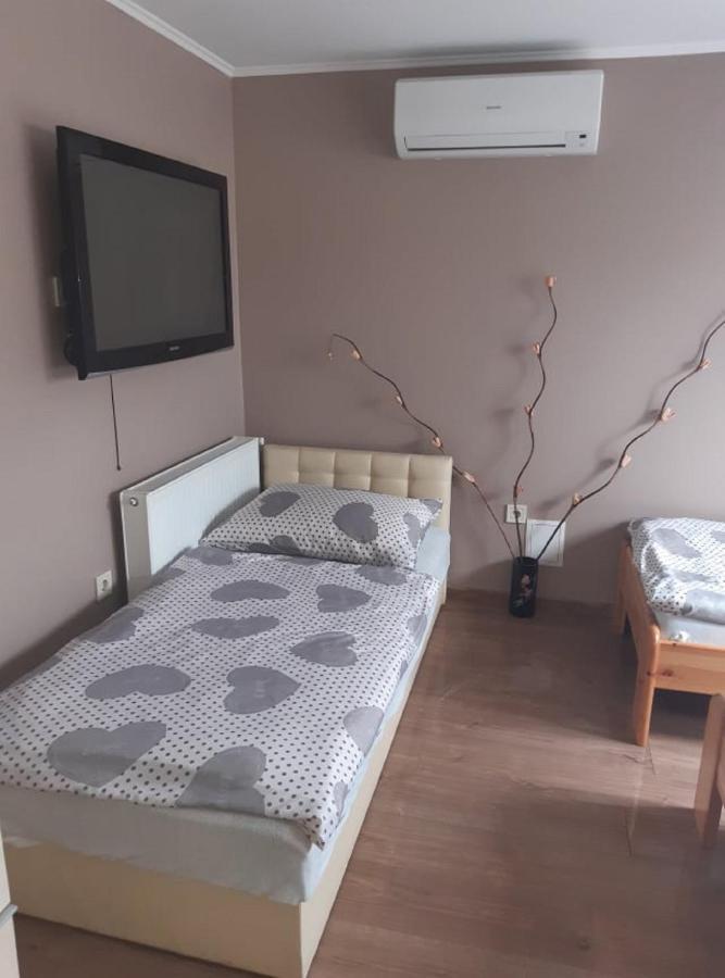 Fáraó vendégház Zalaegerszeg Extérieur photo