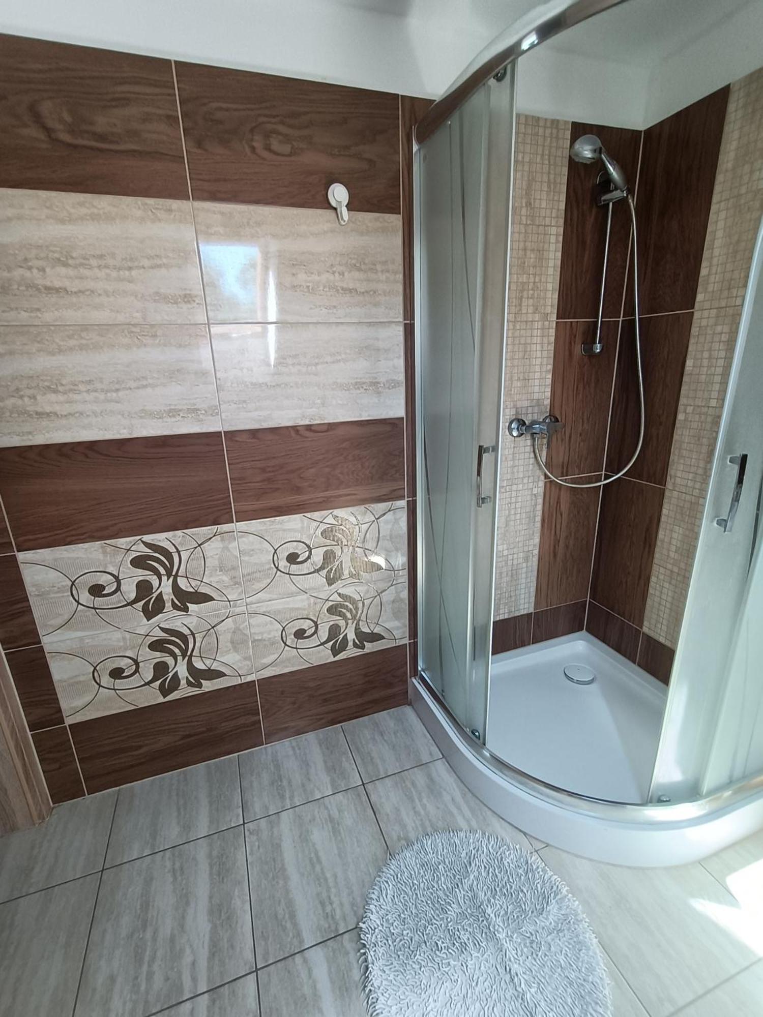 Fáraó vendégház Zalaegerszeg Chambre photo