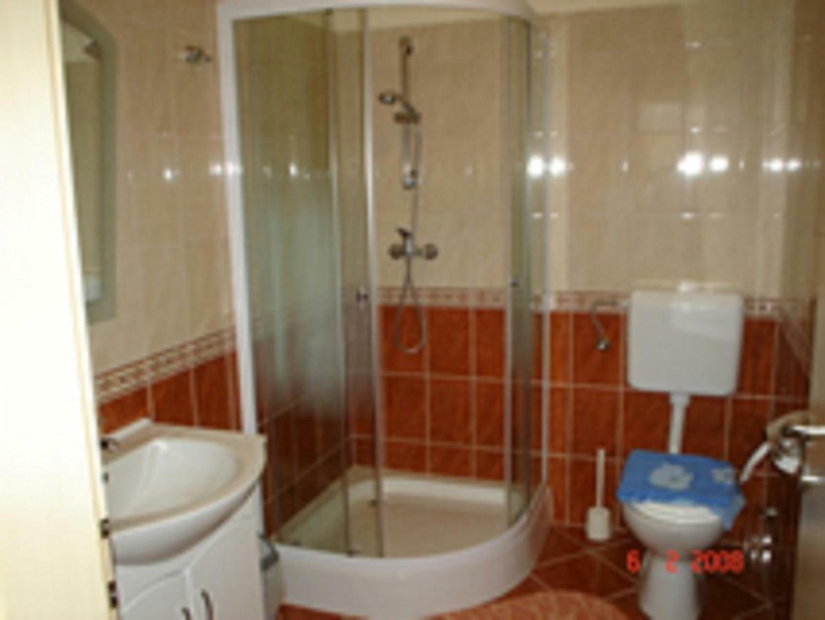 Fáraó vendégház Zalaegerszeg Extérieur photo